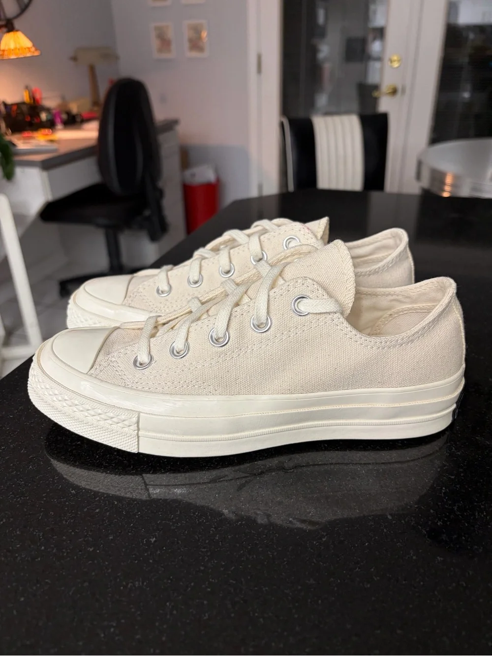 Woman’s  Low-Top Canvas Sneakers in Cream - Classic Lace-Up Style